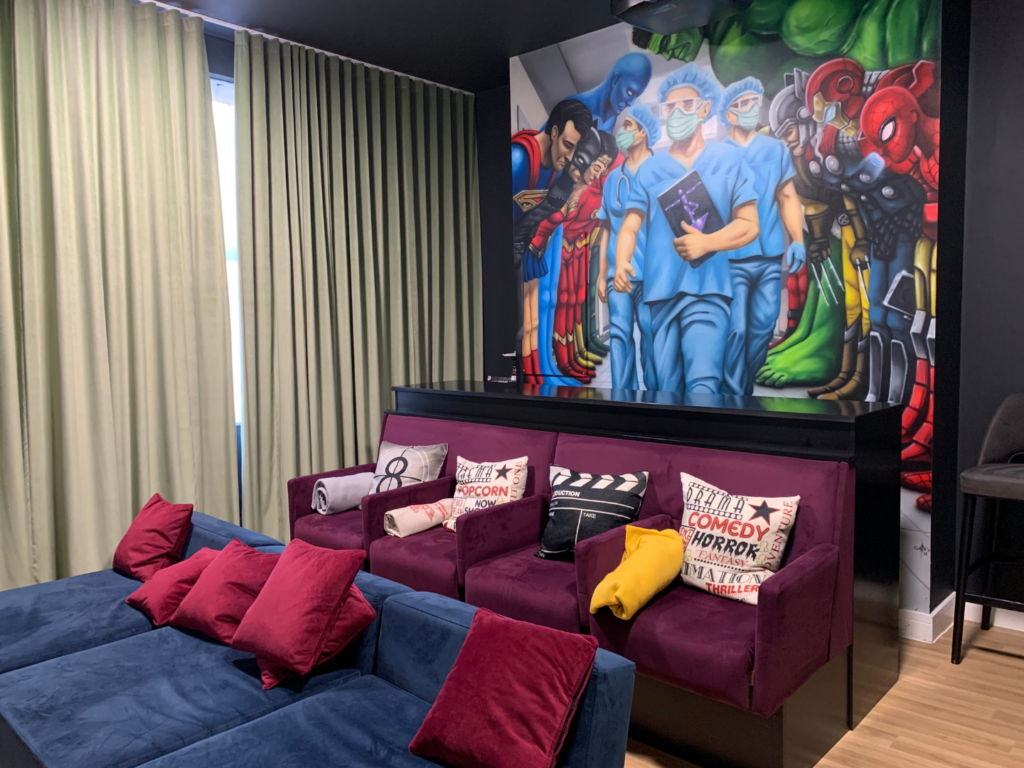 Cinema Eleanor Hospital